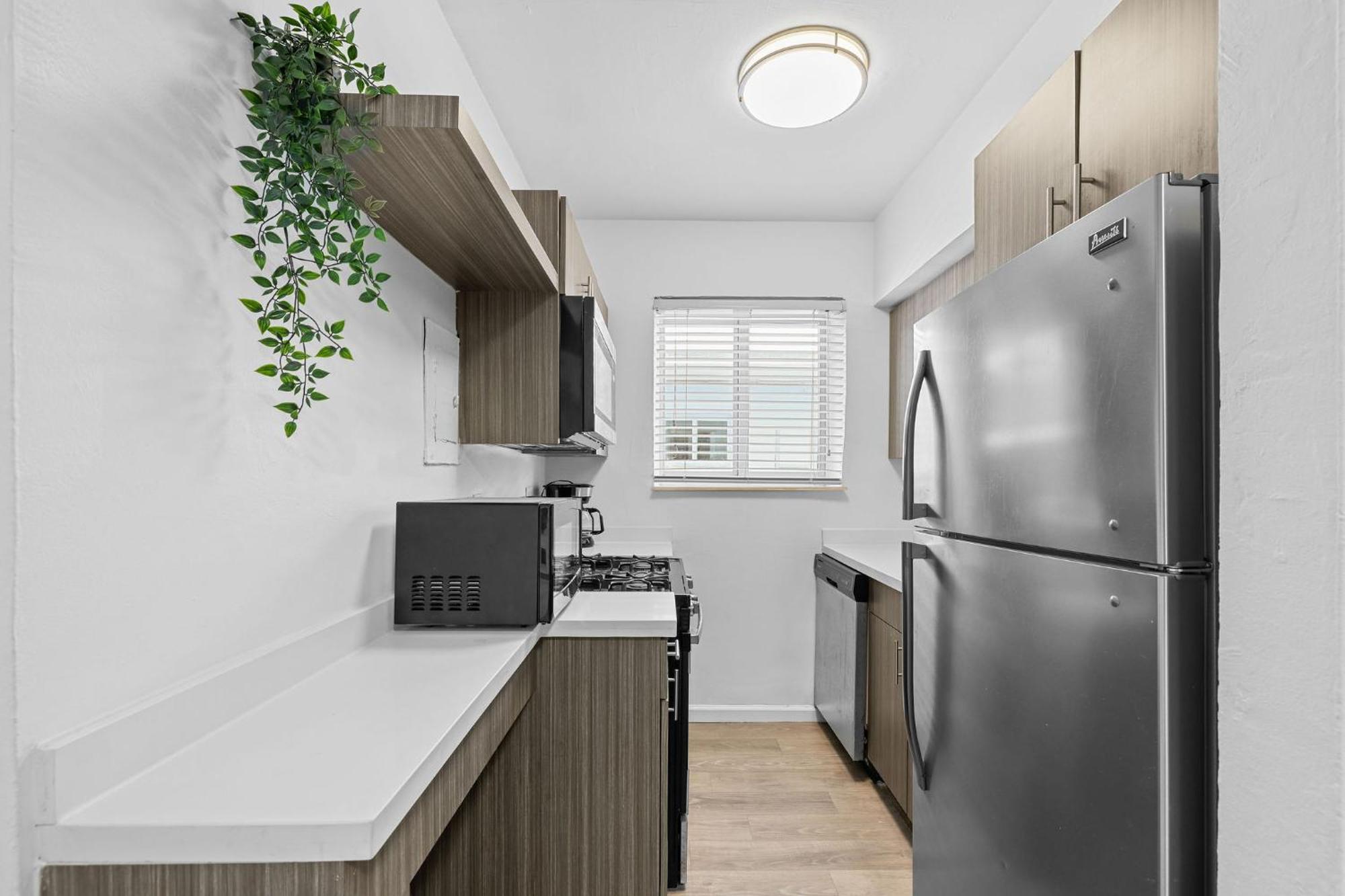 Harding Apartments By Andes Str — Photos 2