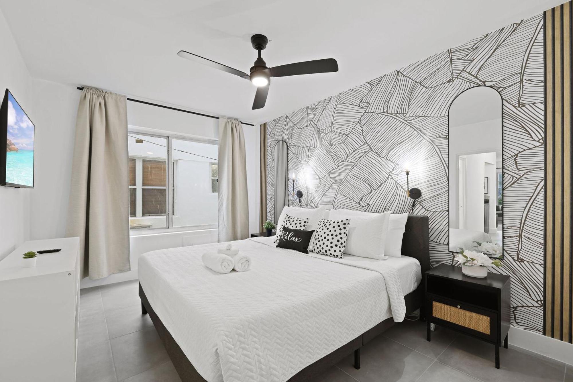 Harding Apartments By Andes Str — Photos 1
